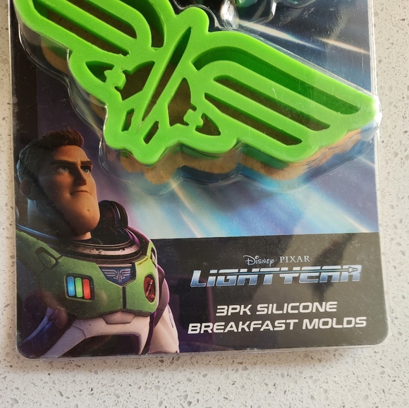 NWT Lightyear 3 Silicone Breakfast molds - Picture 3 of 6